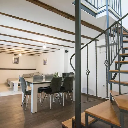 Villa Stone House With Pool Ljubica Kostanje