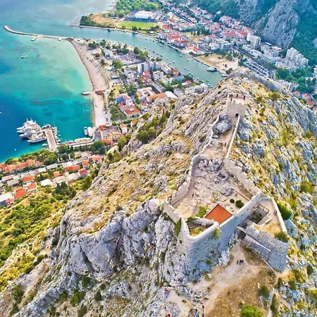 Stone House With Pool Ljubica Villa *